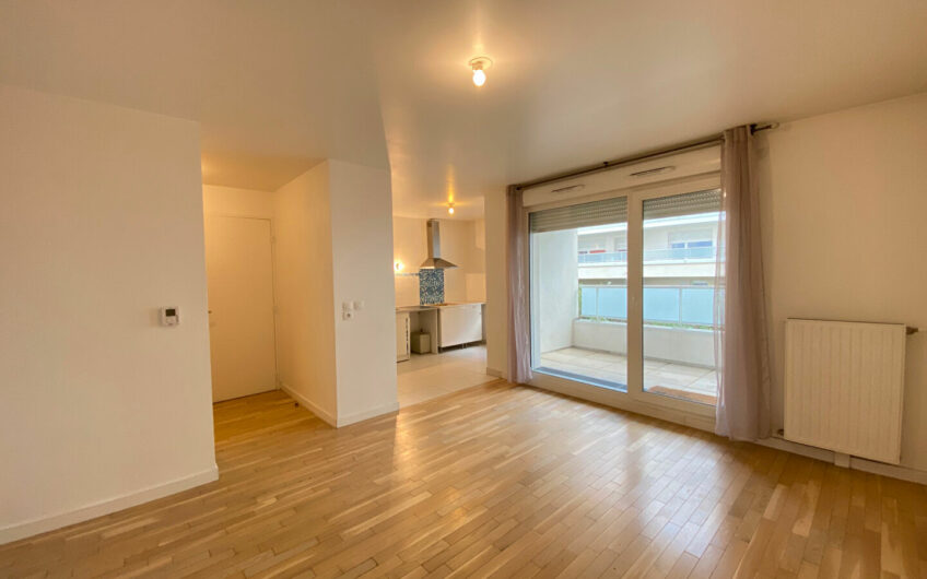 3P 61M² + BALCON / TERRASSE DE 11M² DANS UN IMMEUBLE RECENT