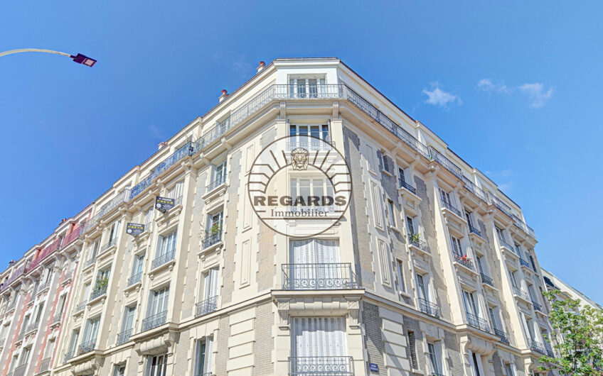 PISCINE – 3P DE 58M² AU PIED DES COMMERCES