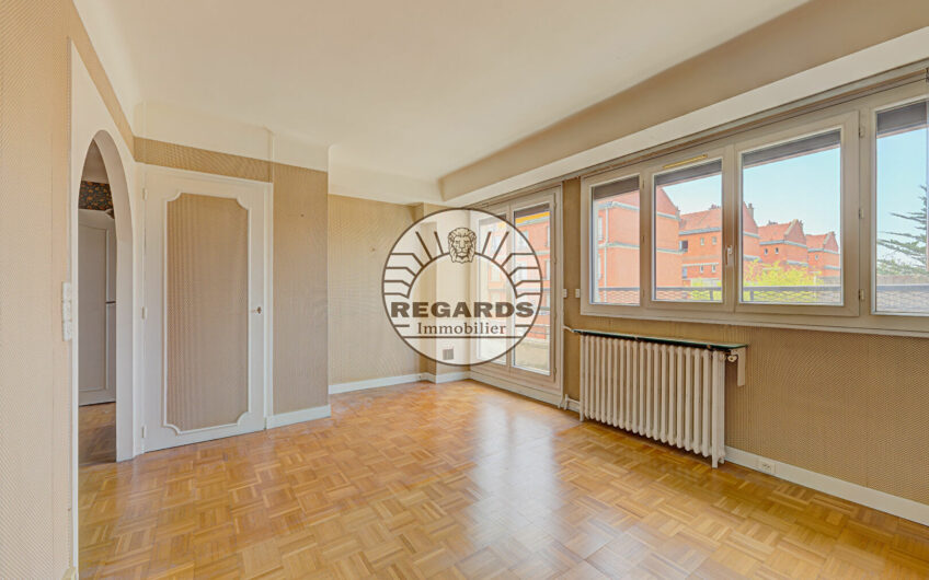 PLACE DES ETATS UNIS – 3P AVEC BALCON /TERRASSE