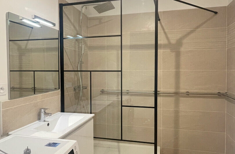 2/3 pièces MEUBLE à IVRY-SUR-SEINE