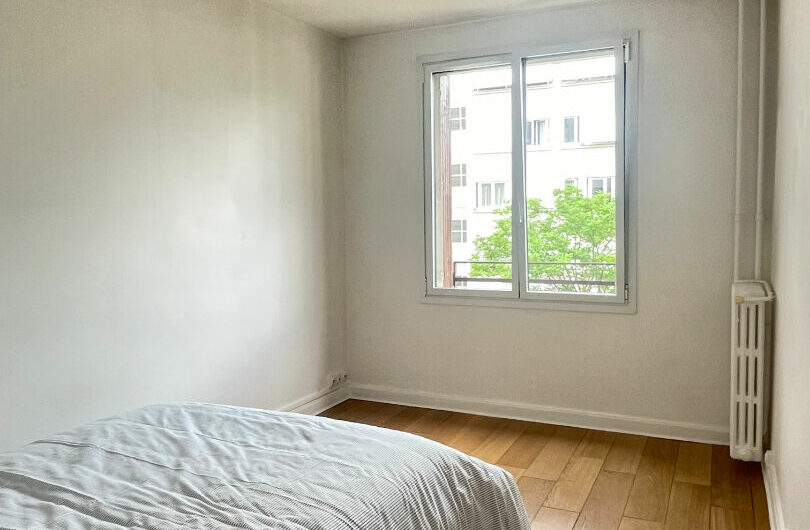 CHARMANT 2/3 PIECES MEUBLE de 51 m²  à MONTROUGE