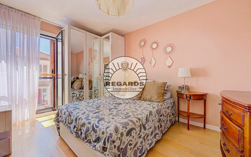 ECRIVAINS- 2P 45M² + BALCON DANS UN IMMEUBLE RECENT